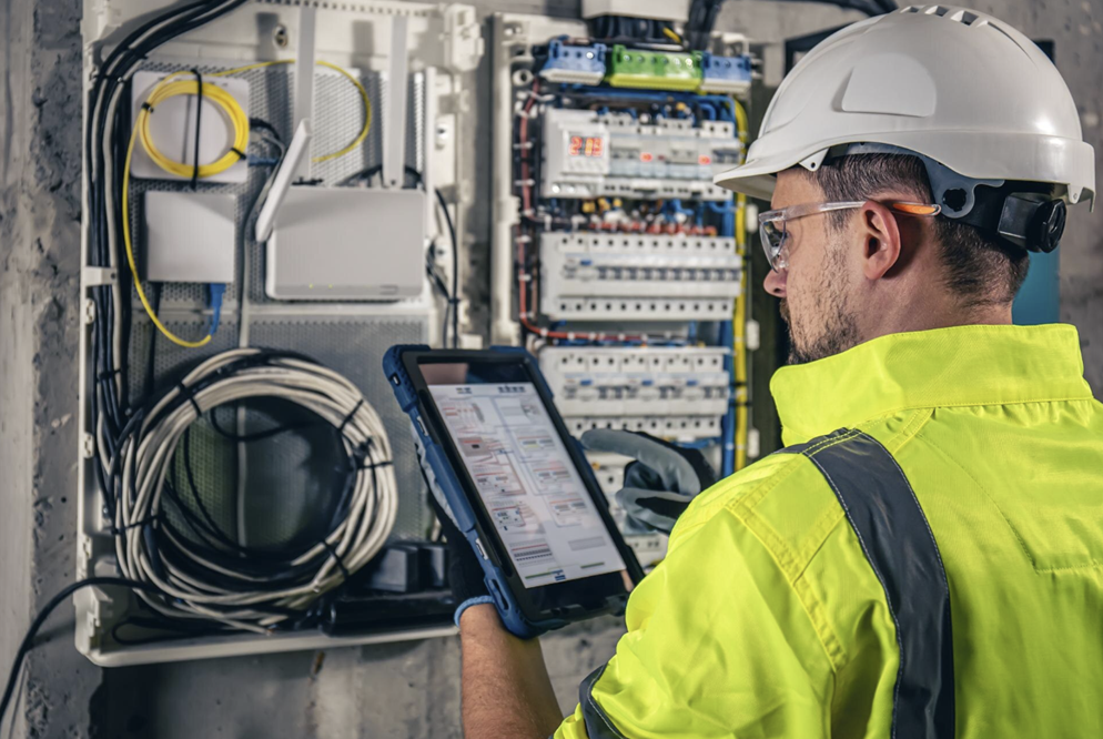 Electromechanical Equipment Installation and Maintenance